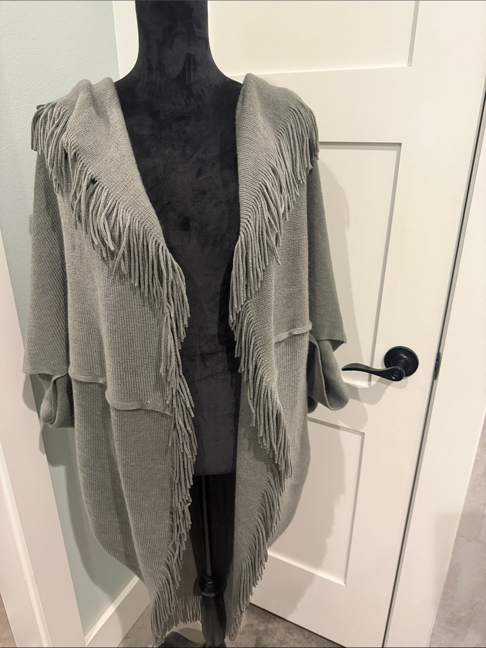 NWT Cascading Fringe Open Front Shaw Layering Women's Kimono Boho Hippie Knit OS
